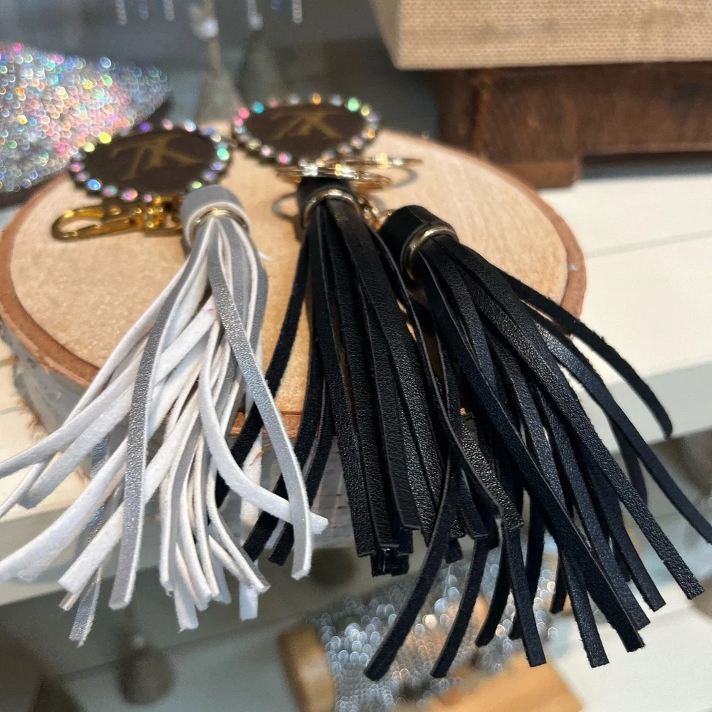 LV KEEP‎ IT GYPSY KEYCHAIN WITH Black TASSLES NWT - Picture 3 of 5